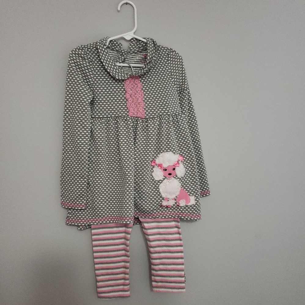 Girls 2 piece outfit